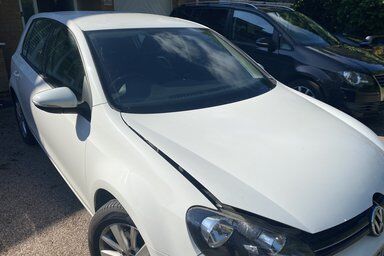 Golf Windscreen Replacement