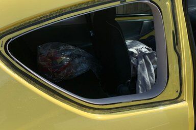 Triangel side window replaced on site